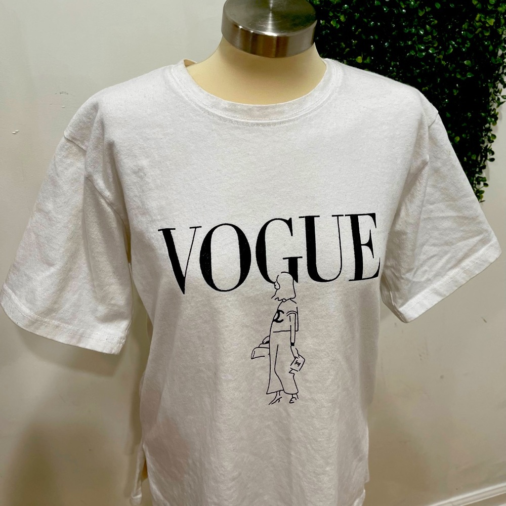 Vogue Luxury graphic Tunic